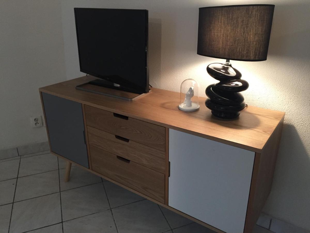 Studio Centre Avec Terrasse أفينيون المظهر الخارجي الصورة